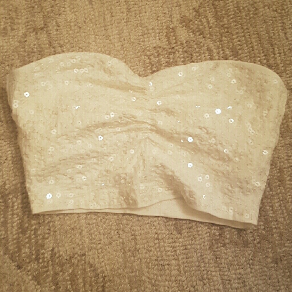 Free Gift: Ivory Bandeau tank / tube / crop top